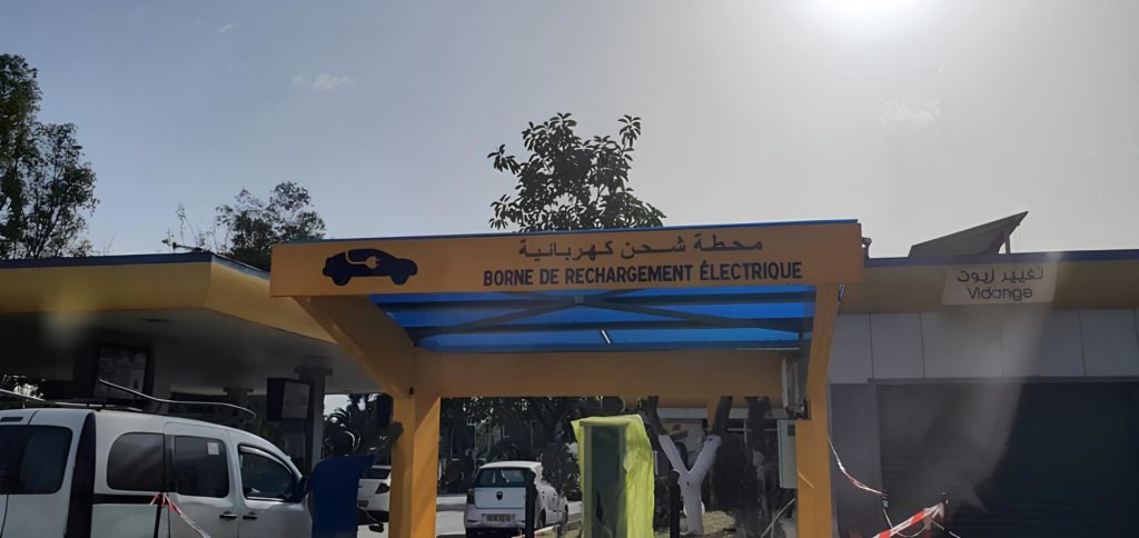 Bornes de recharge de véhicules électriques : L’opération d’installation entamée