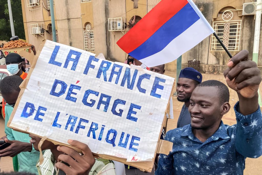 Burkina Faso : Trois diplomates français expulsés