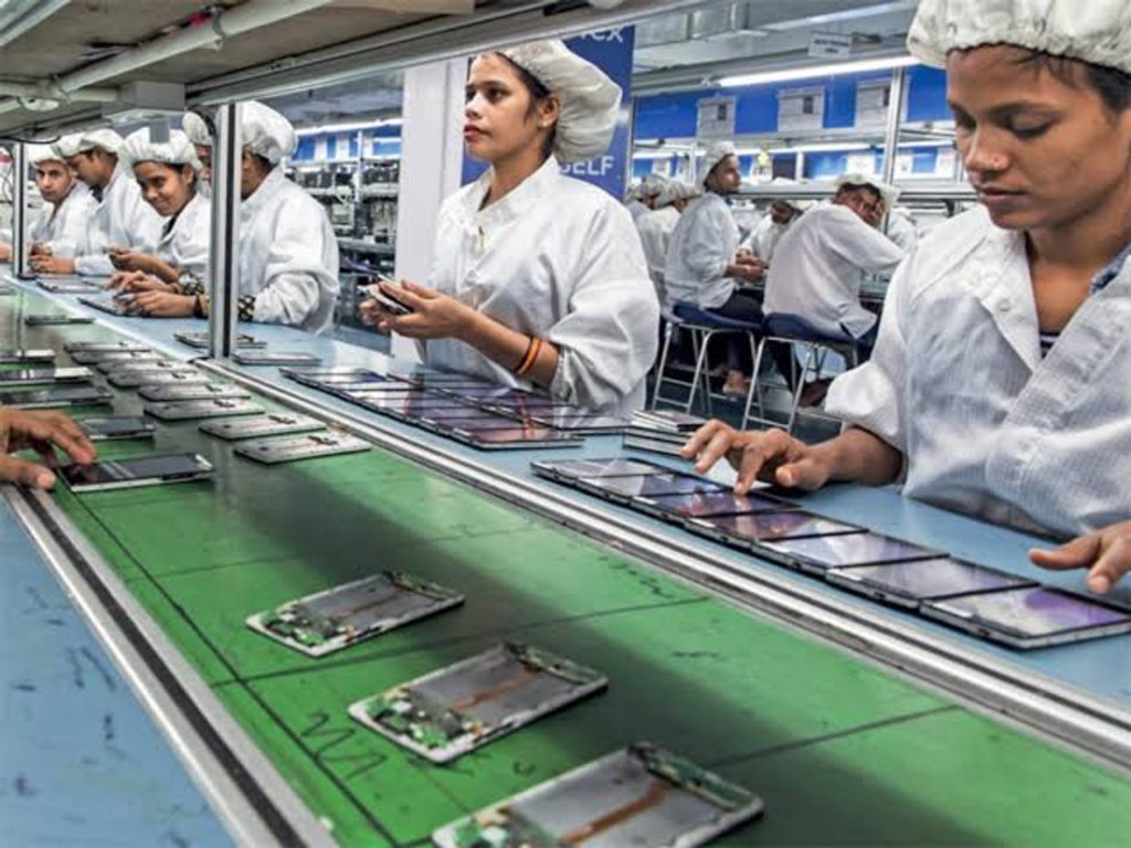 Industrie des smartphones: Tebboune accélère la cadence!