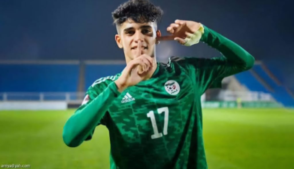 Chekal qui a refusé de continuer son aventure avec le CSC a choisi le club le plus titré du pays.