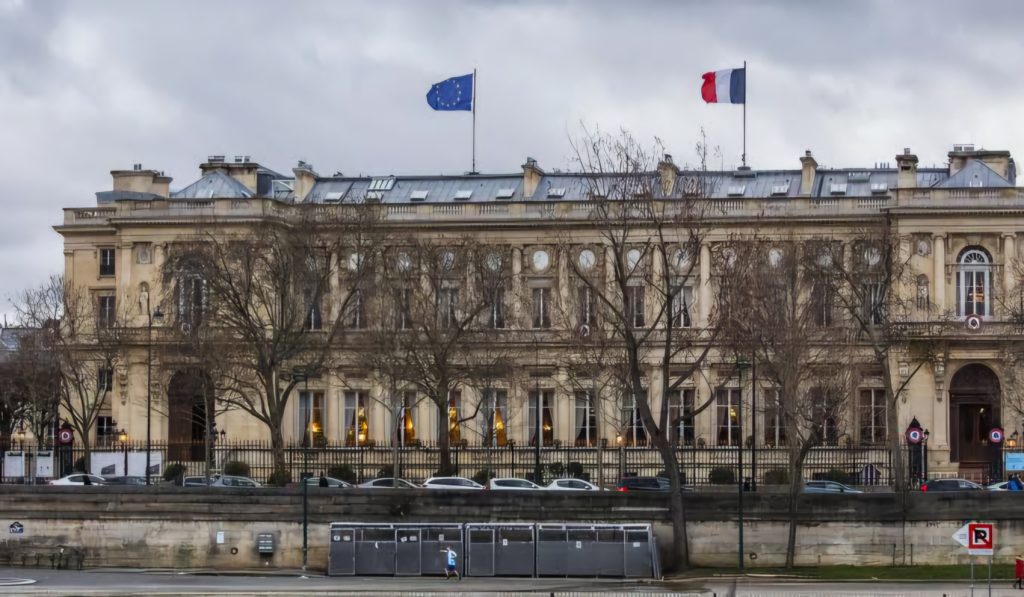 Algérie-France: Le Quai d’Orsay souffle le chaud et le froid !