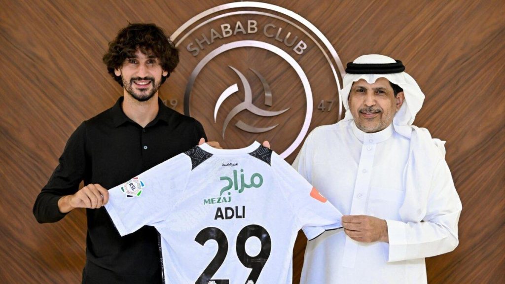Yacine Adli atterrit en Arabie Saoudite : Yacine Adli met un terme à son aventure européenne pour s’envoler vers l’Arabie saoudite.
