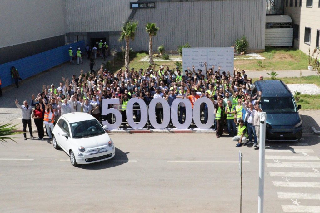 Usine Fiat de Tafraoui : Une production en deçà des prévisions L'usine Fiat de Tafraoui (Oran) ne pourrait (sauf miracle) atteindre les objectifs de production tracés pour l'année en cours.