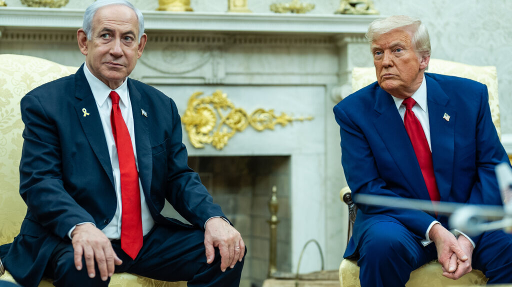 Benjamin Netanyahou pourchassé par la CPI, laché par la Knesset et mis hors-jeu par Donald Trump est "mort" politiquement.
