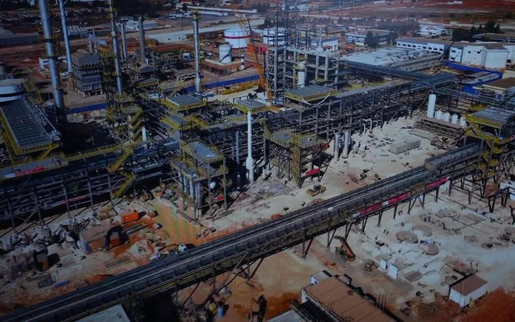 Le complexe de production de MTBE d’Arzew, porté par Sonatrach, va permettre à l'Algérie de réaliser son autosuffisance en Méthyl Tert-Butyl Éther.