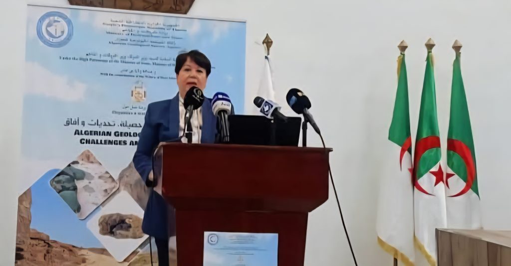 La wilaya de Béni Abbès, abrite depuis mercredi un atelier national dédié à la géologie en Algérie et sa contribution dans le secteur minier.