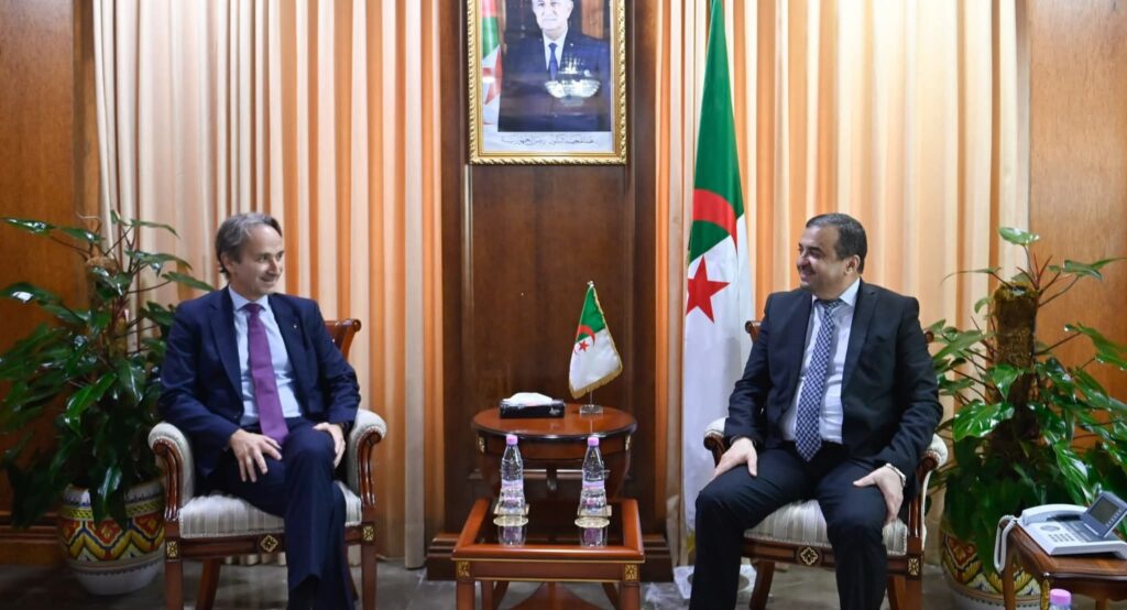 Hydrocarbures : L’Algérie mise sur Equinor pour « se mettre au vert » ! L'Algérie poursuit ses efforts de réduction de l’empreinte carbone. Pour se faire elle opte pour le groupe Equinor, un leader mondial.