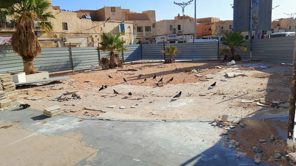 Les commerçants de la vieille ville de Ghardaïa sont ébullition. Ils interpellent le wali afin de mettre un terme aux travaux de restauration de principale place commerciale