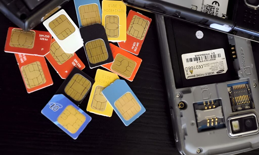 Portabilité des numéros en Algérie : Pourquoi ça bloque ?  En dépit des promesses de l'ARPCE, la portabilité des numéros peine à voire le jour en Algérie. Les opérateurs mobiles n'y sont pas pour rien