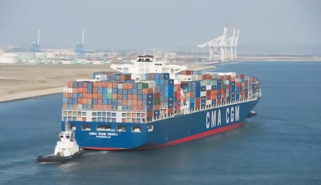 Le ministre de l'intérieur et des Transports, Saïd Sayoud a plaidé pour le renforcement et la modernisation du transport maritime en Algérie.