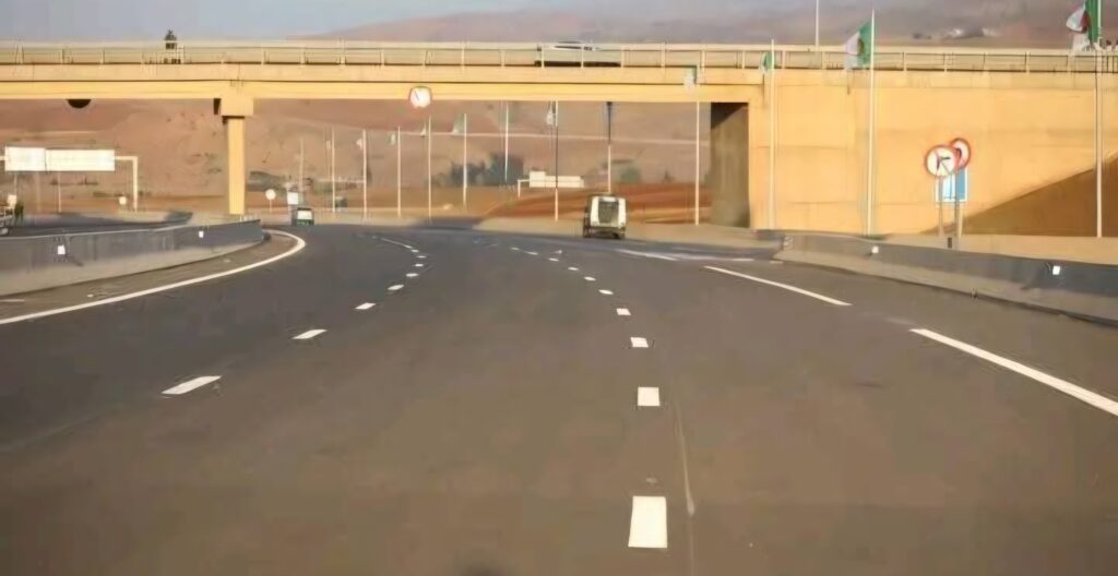 La wilaya d'Aïn Defla vient de réceptionner un important projet, entrant dans le cadre de la Rocade sud du pays.