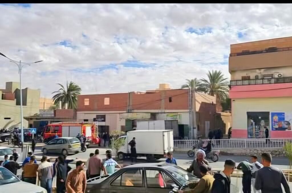 Ghardaïa : Drame à Guerrara! Guerrara, à 120 km au nord-est de Ghardaïa, est en émoi après l’effroyable mort de deux fillettes percutées de plein fouet par un camion