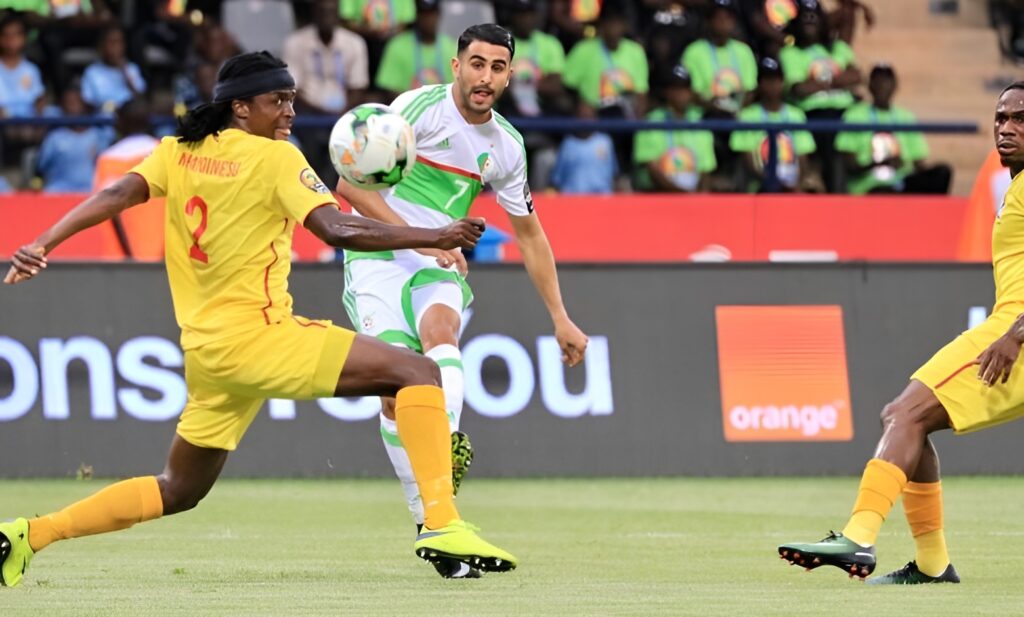 Voici toutes les chaînes gratuites qui vont diffuser le match amical Algérie - Zimbabwe.
