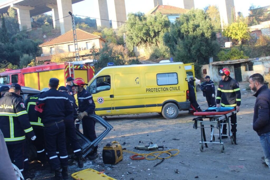 Les accidents de la route s'enchaînent en Algérie. Cette fois-ci, une tragédie routière est survenue au niveau de la wilaya de Médéa.