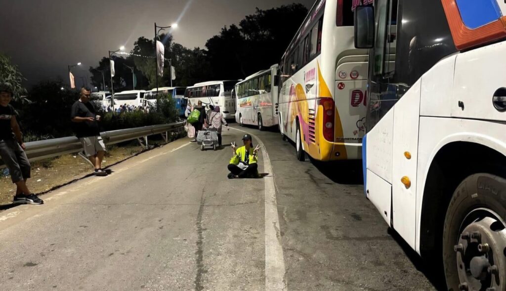 La hausse de l'allocation touristique instaurée par l'Algérie a fait naître un véritable business aux frontières. L'État vient de sévir.