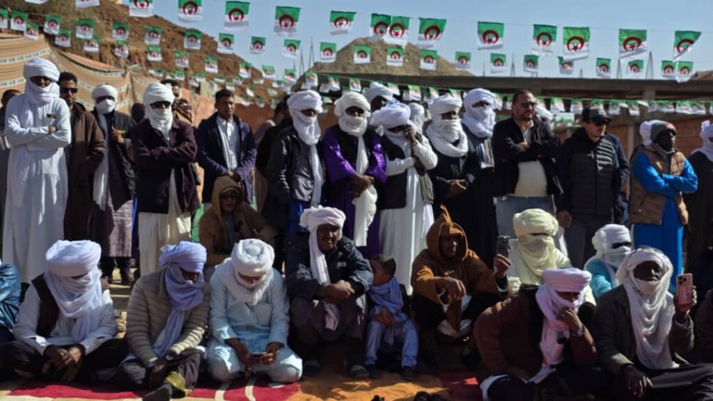 En Algérie, les notables de la région de Tassili n’Azger font barrage contre des tentatives malveillantes de séparatisme.