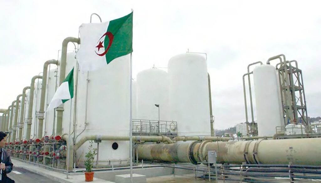 Les États-Unis à travers ses entreprises spécialisées cherchent à investir dans le secteur du dessalement d’eau de mer en Algérie