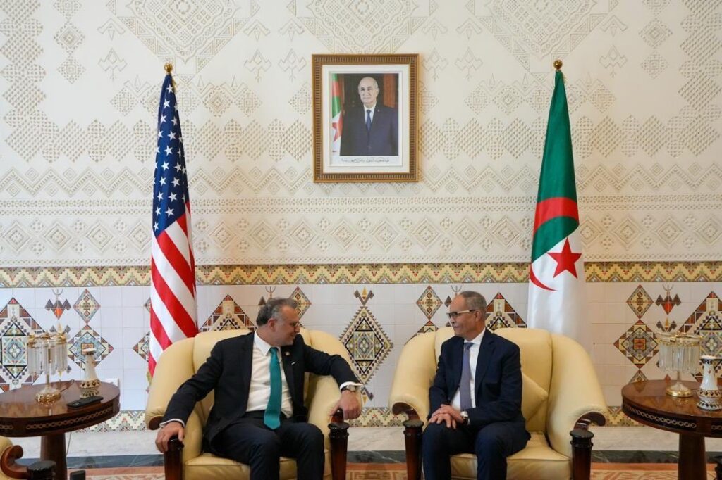 Massad Boulos, haut conseiller du président américain Donald Trump pour les affaires du Moyen-Orient, du monde arabe et de l’Afrique, est arrivé hier à Alger.