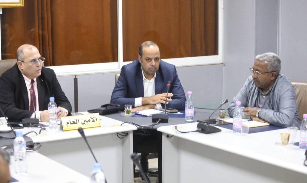 Face à la grogne des transporteurs, le département de Saïd Sayoud tente de désamorcer la crise en concertation avec les syndicats