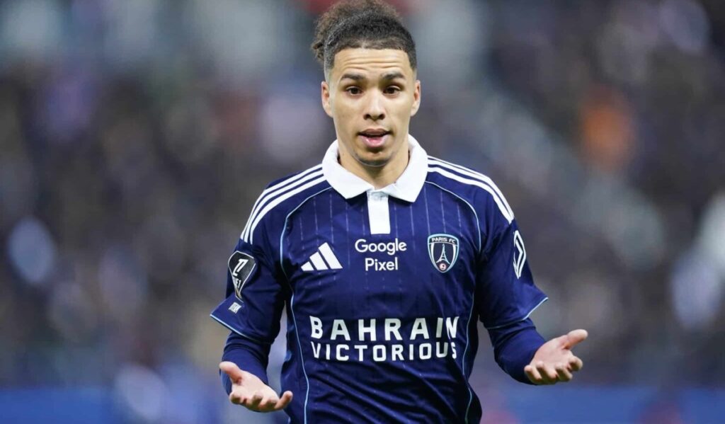 Algérie : Ilan Kebbal tranche sur son avenir au Paris FC Alors que le mercato est désormais clos, Ilan Kebbal a clarifié sa position : l’international algérien veut rester au Paris FC jusqu’à la fin de saison.