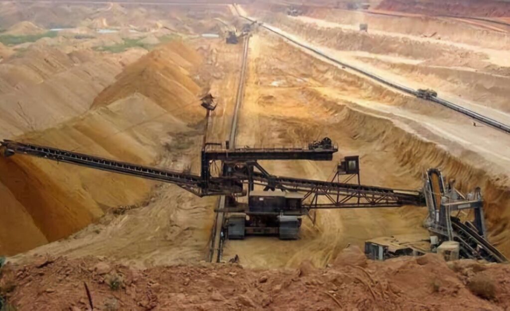 Le président Tebboune s'est voulu extrêmement rassurant vis-à-vis des expropriés de la mine d'Amizour ( Béjaïa), en assurant que rien ne se fera sans leur consentement.