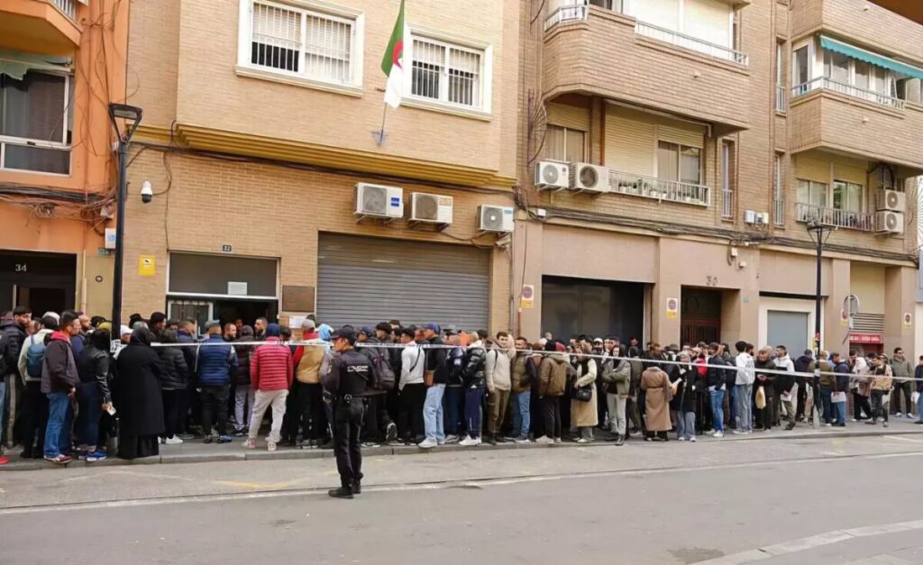 Espagne : Les «harragas» Algériens répondent favorablement à la « main tendue » de Tebboune