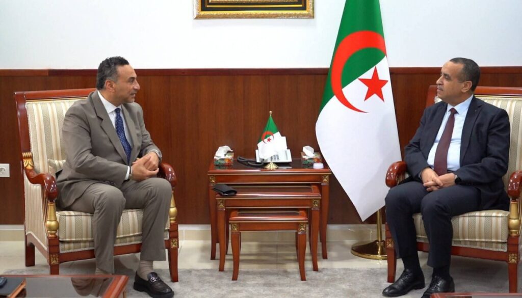 Le PDG d'Elsewedy Electric, a réaffirmé la volonté de de renforcer davantage sa coopération avec Sonelgaz, qu’il considère comme son partenaire stratégique le plus important en Algérie.