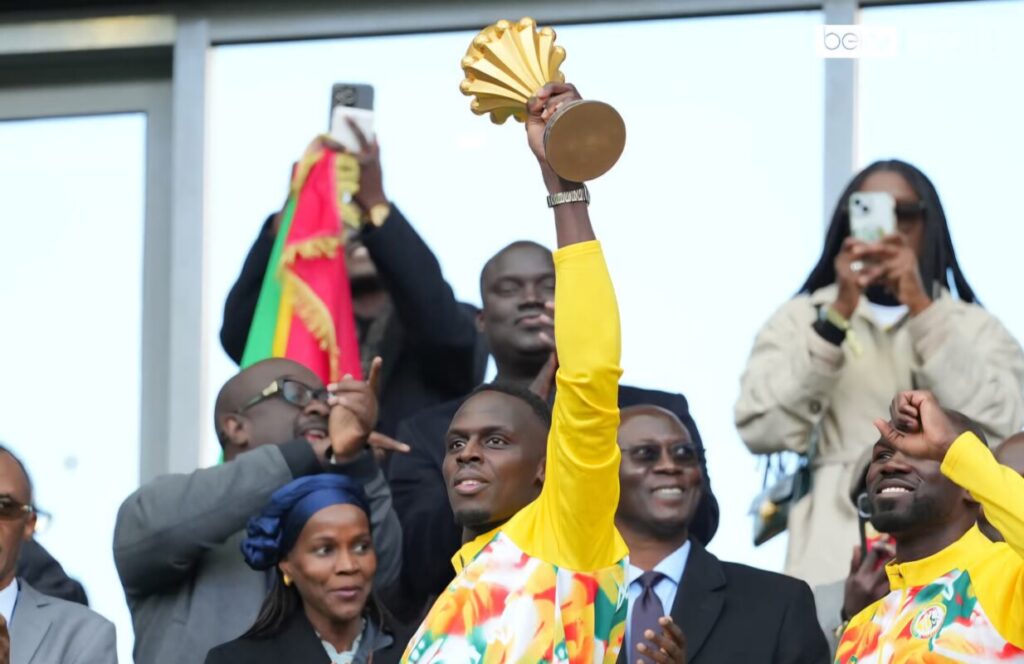La polémique autour de la CAN 2025 rebondit encore, après un geste inattendu de certains joueurs marocains qui a provoqué une vive réaction des supporters.