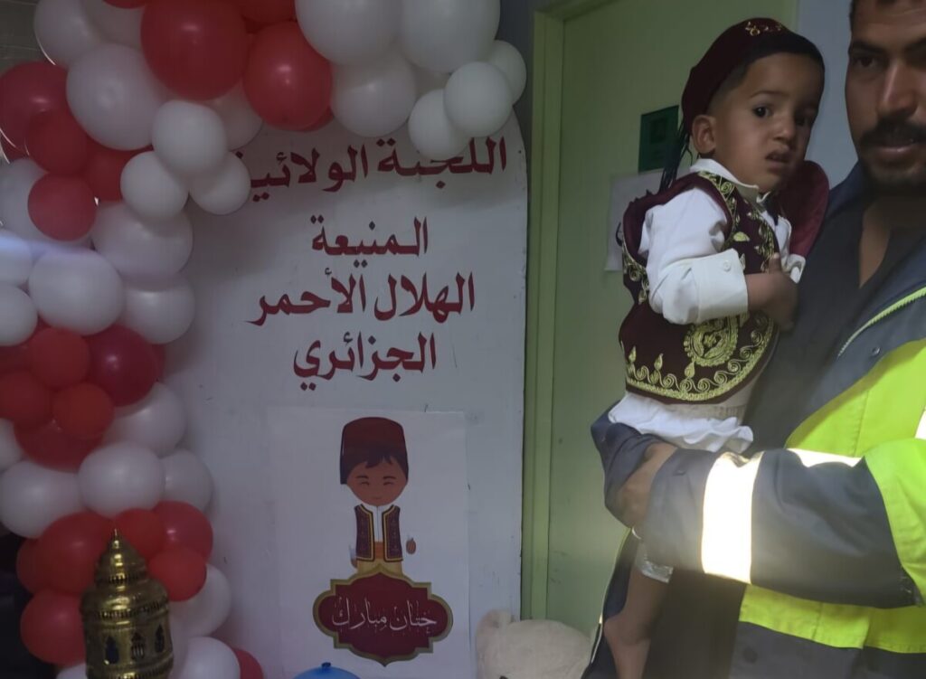 Le comité de wilaya du Croissant-Rouge algérien (CRA) d’El Menéa a organisé, mercredi, une opération de circoncision collective