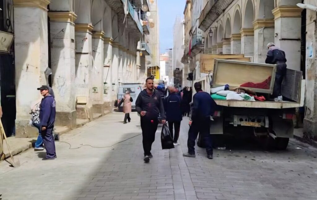 L'APC de la Casbah ( Alger), a mené ce jeudi une opération d'envergure pour démanteler les commerces illicites
