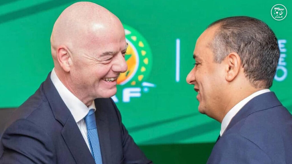 Algérie – FIFA : Infantino arrive avec des dossiers brûlants ! Attendu en Algérie, Gianni Infantino s’apprête à vivre une visite stratégique mêlant enjeux footballistiques, réforme du football africain