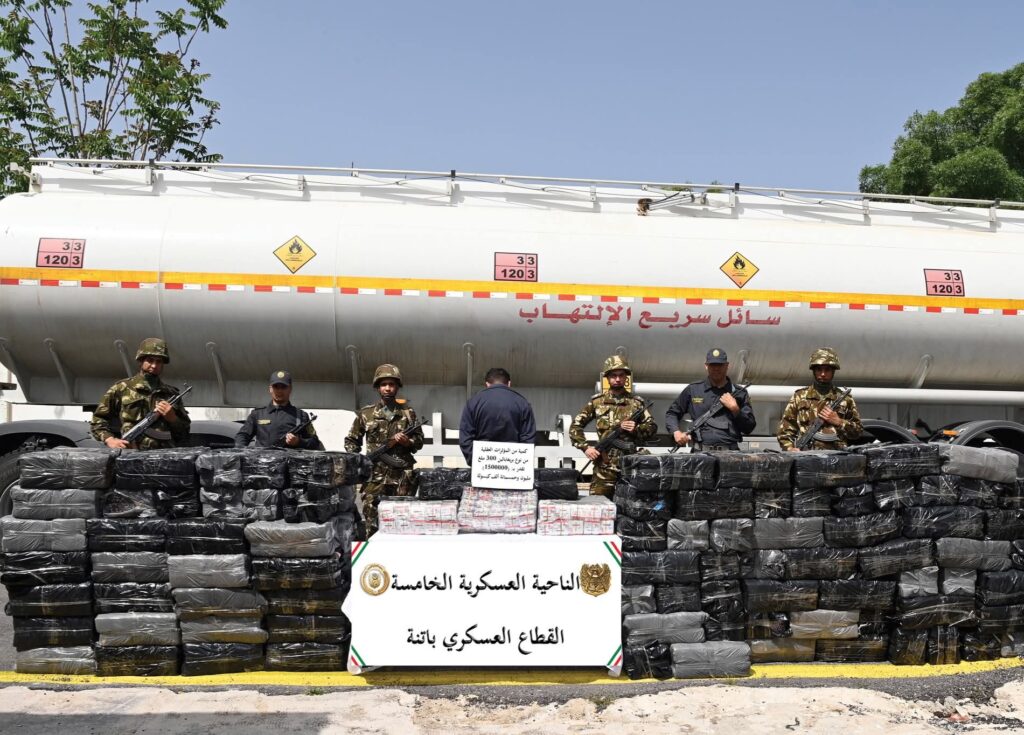 Les services de sécurité de l’Armée nationale populaire ( ANP ) viennent de frapper un grand coup dans le milieu du trafic de psychotropes.