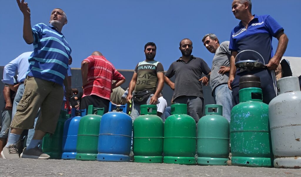 À cause de ses mauvais choix politiques, le Maroc s’enlise dans une grave crise énergétique Le Royaume du Maroc est frappé de plein fouet par la crise énergétique laquelle découle du conflit au Moyen-Orient.