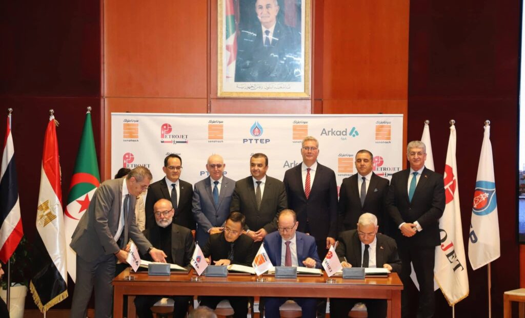 Partenariat énergétique Algéro-Égyptien : Nouveau Cap pour le Champ de Hassi Bir Rekaiz L’Algérie à travers le groupe Sonatrach vient de renforcer son partenariat stratégique avec l’Égypte via le champ de Hassi Bir Rekaiz