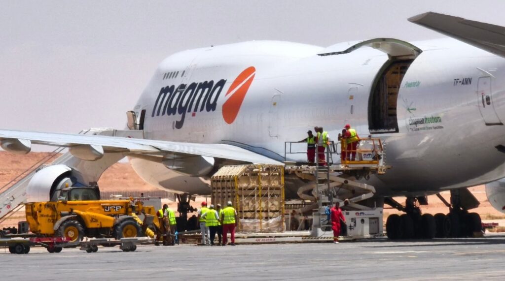 L'aéroport Moufdi Zakaria de Ghardaïa est devenu le théâtre d'un impressionnant ballet aérien, avec des livraisons de moutons