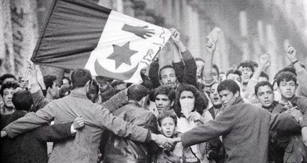 Paris reconnaît une « vérité de l'histoire » et saisit l'anniversaire des massacres du 8 mai pour tenter de renouer avec l'Algérie après des mois de tensions diplomatiques.