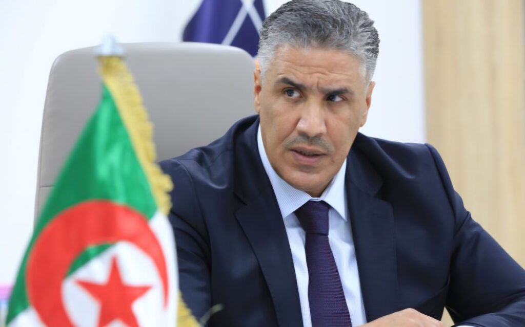 Un nouveau décret élargit les pouvoirs de Tarek Belaribi : villes nouvelles, grandes infrastructures, littoral, Hauts Plateaux et investissement.
