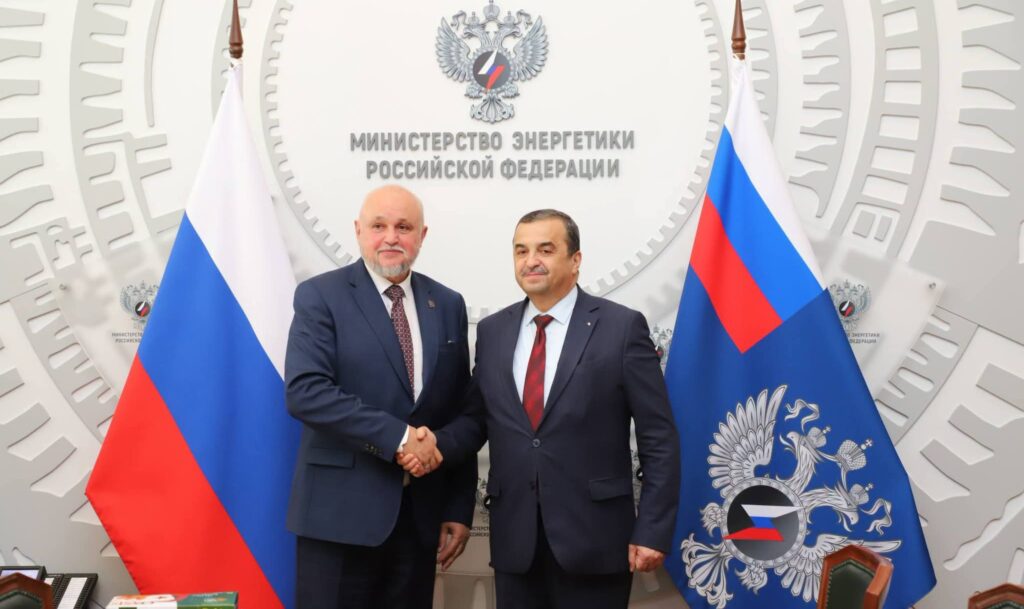 L'Algérie et la Russie renforcent leur partenariat stratégique dans le gaz naturel et le GNL. Découvrez les détails de la rencontre Arkab-Tsivilev à Moscou et les nouvelles opportunités d'investissements russes en Algérie.