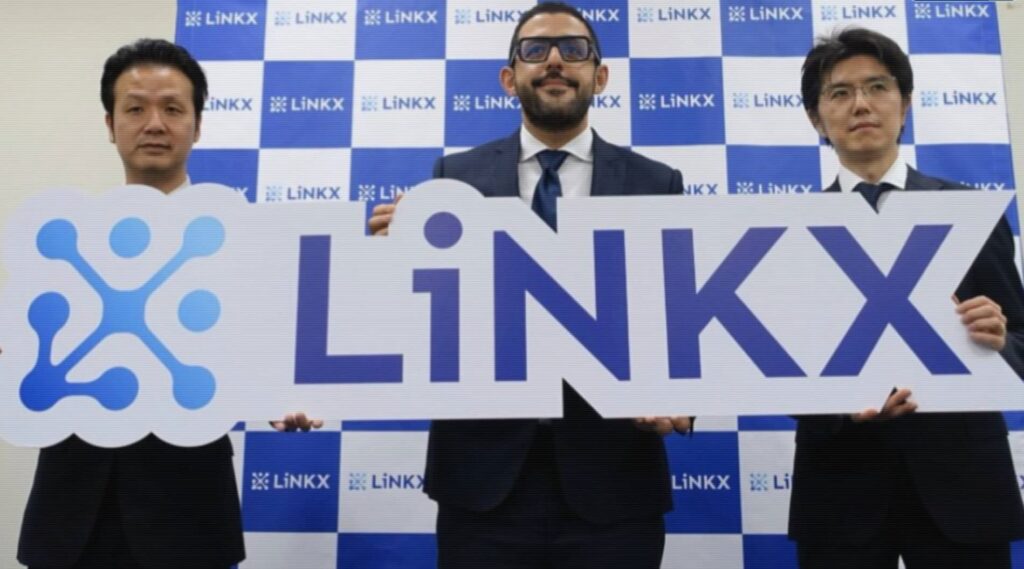 La startup LiNKX, fleuron spécialisé dans l’intelligence artificielle, vient de faire son entrée fracassante à la Bourse de Tokyo (Tokyo Stock Exchange).