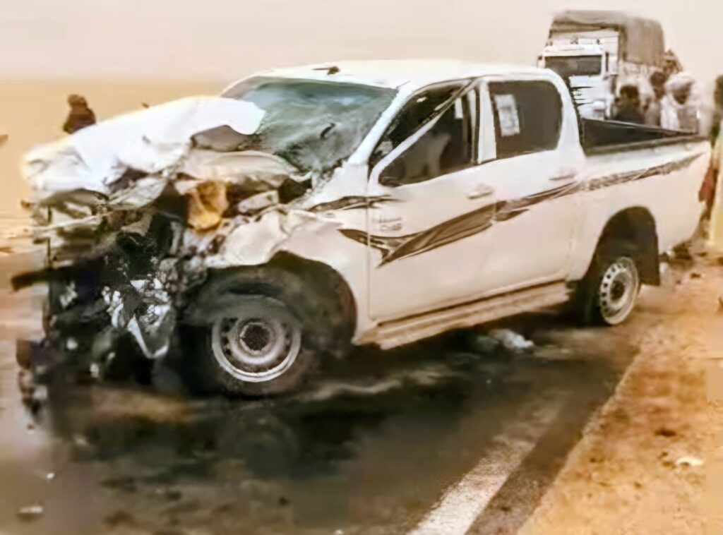 Quatre morts et deux blessés graves. C'est le bilan d'une collision frontale entre deux pick-up survenue lundi matin sur la RN6, à Bordj Badji Mokhtar