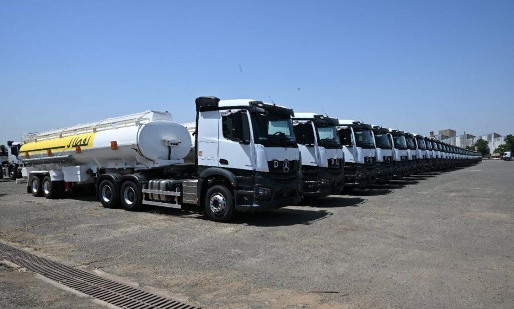 Naftal modernise sa logistique avec 100 premiers camions Mercedes-Benz sur un programme de 400 véhicules.