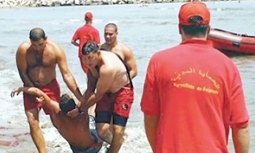 Drame à Azzefoun : le corps inerte d’un jeune plongeur de 22 ans repêché après une nuit d’angoisse Drame à Azzefoun : Un jeune plongeur de 22 ans repêché sans vie après une nuit de recherches