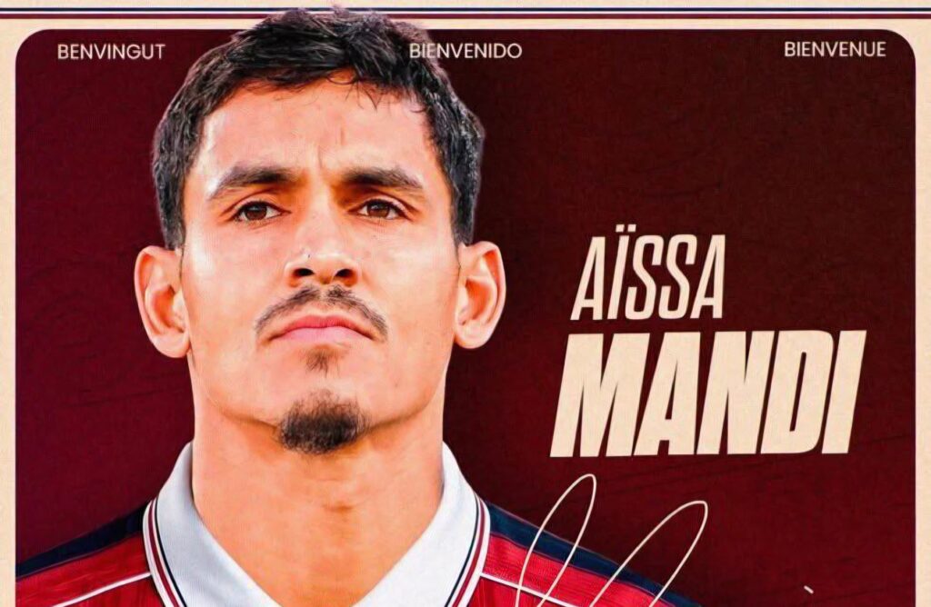 Après une parenthèse de deux saisons en France avec le LOSC, Aïssa Mandi fait son retour en Espagne.