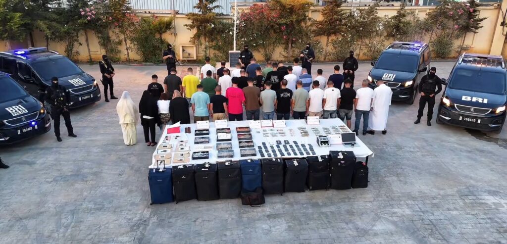 Saisie record à Alger : Le gigantesque réseau transnational du « cartel de l’or » enfin démantelé ( images) Découvrez comment le réseau international du « cartel de l’or » a été démantelé : 39 arrestations,