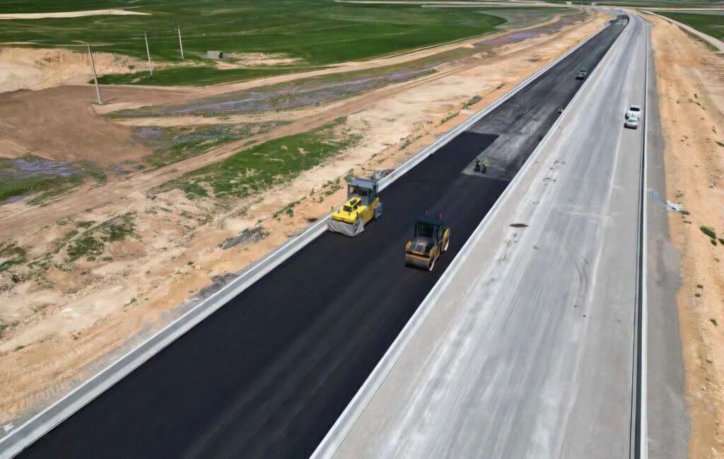 le projet stratégique reliant la wilaya de Batna à l’autoroute Est-Ouest via Oum El Bouaghi affiche une nette accélération.