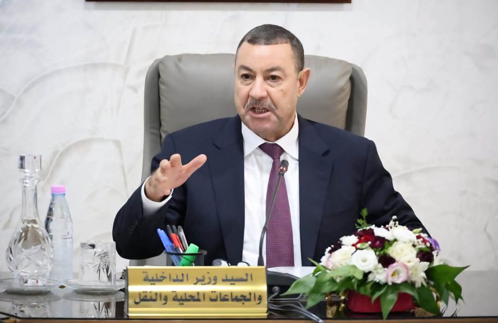 SNTF : Le « coup de gueule » de Sayoud face aux dysfonctionnements! Face aux retards répétés et aux défaillances de la SNTF, le ministre Saïd Sayoud recadre sévèrement les dirigeants de l'entreprise. Décryptage de ses directives d'urgence.