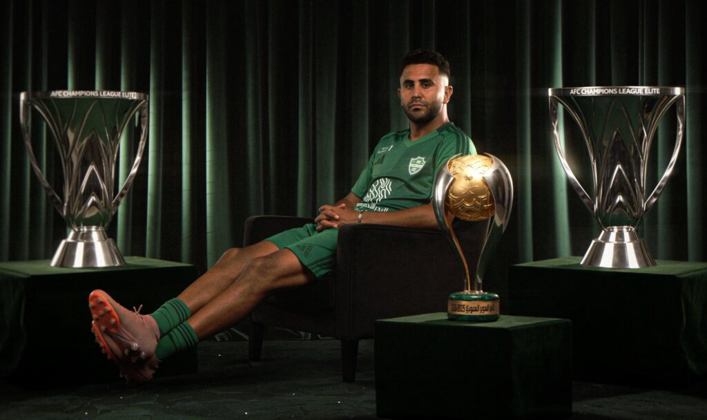 Riyad Mahrez a officiellement quitté Al-Ahli, qui lui a rendu un vibrant hommage