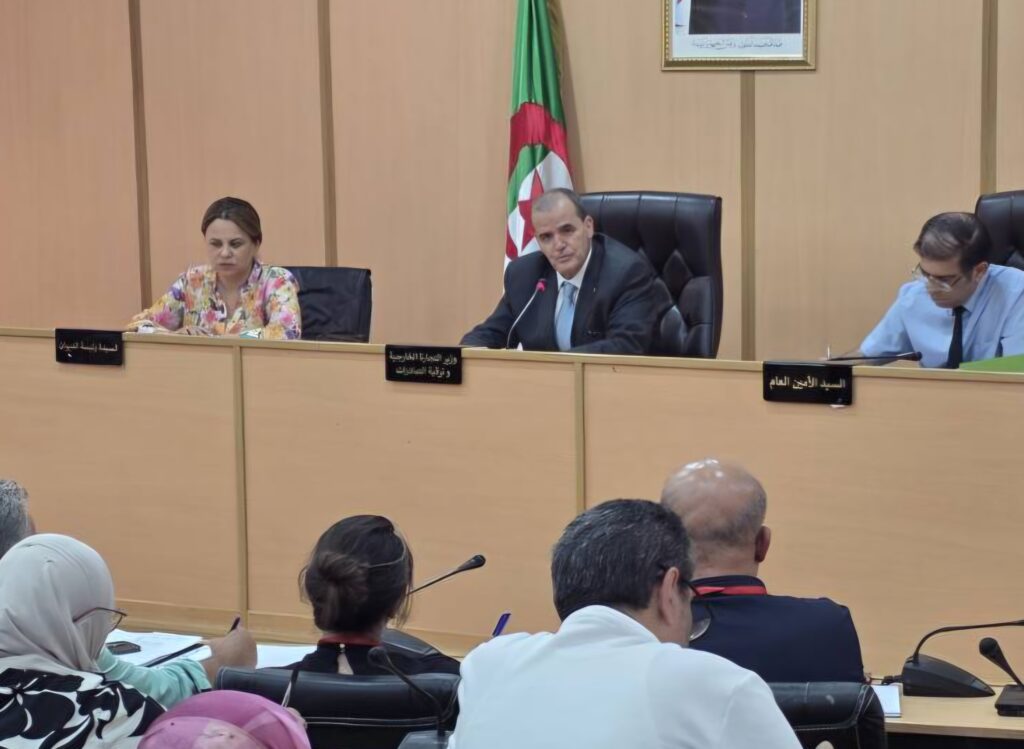 ​L’Algérie accélère sa stratégie d'exportation hors hydrocarbures avec la création de plateformes logistiques intégrées.
