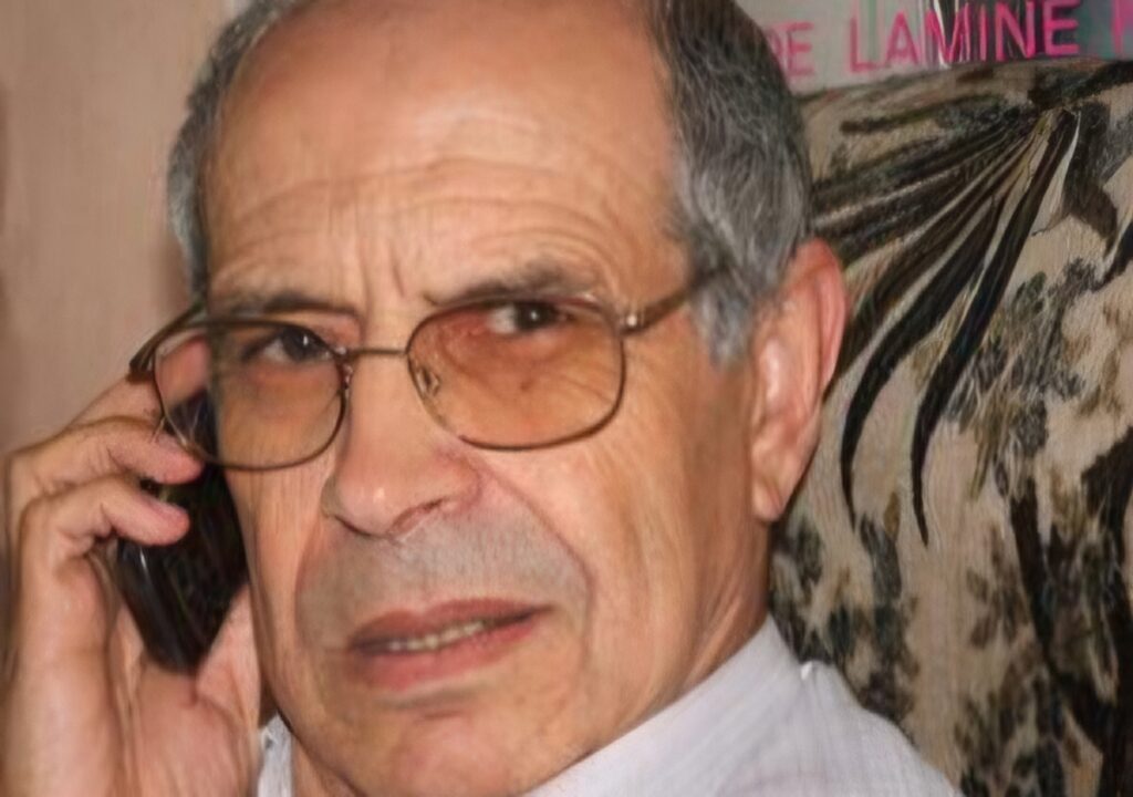 Le cinéma algérien perd l’un de ses piliers : hommage au réalisateur Lamine Merbah Le réalisateur Lamine Merbah s'est éteint, laissant le cinéma algérien orphelin d'un de ses piliers. Hommage à un monument du 7e art et réaction du ministère.