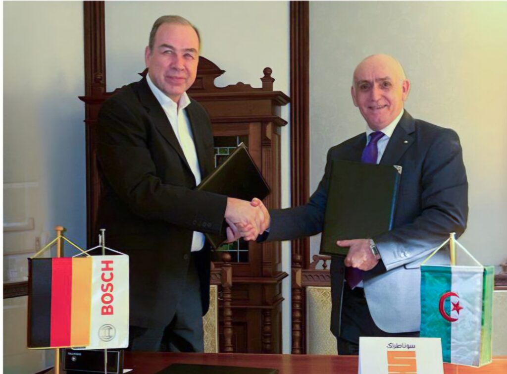 Algérie-Allemagne : Sonatrach signe deux accords stratégiques avec Siemens et Bosch pour booster l’hydrogène vert Sonatrach signe deux accords historiques avec Siemens et Bosch en Allemagne. Découvrez les détails de ce partenariat stratégique pour l'hydrogène vert en Algérie.
